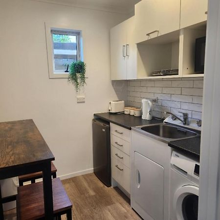 האבלוק נורת' Sarah'S Guest House מראה חיצוני תמונה